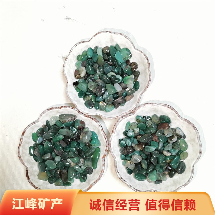 玛瑙小鱼缸价格全解析 从几十元到上千元，如何选购一款合适的鱼缸？
